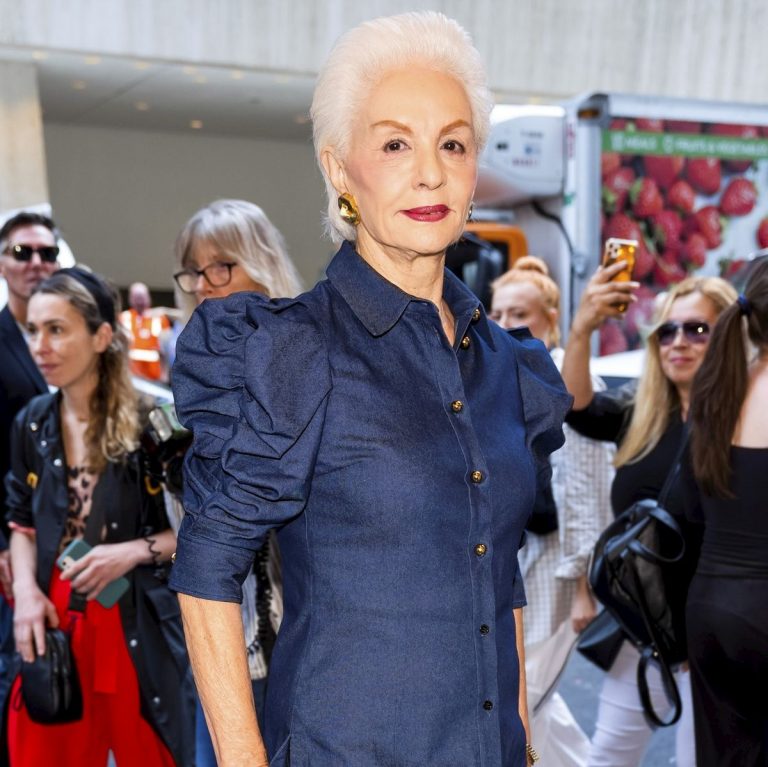 Carolina Herrera: elegancia y diversidad con aires flamencos en su desfile de otoño-invierno 2024/2025